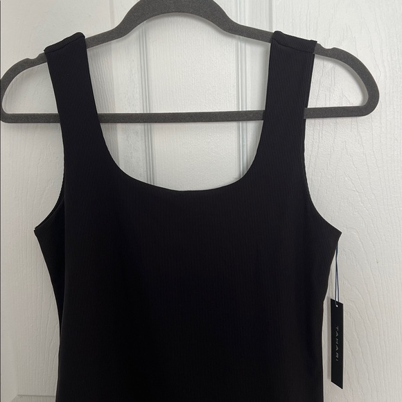 Tahari Classic Black Tank Top - NWT - Picture 2 of 5